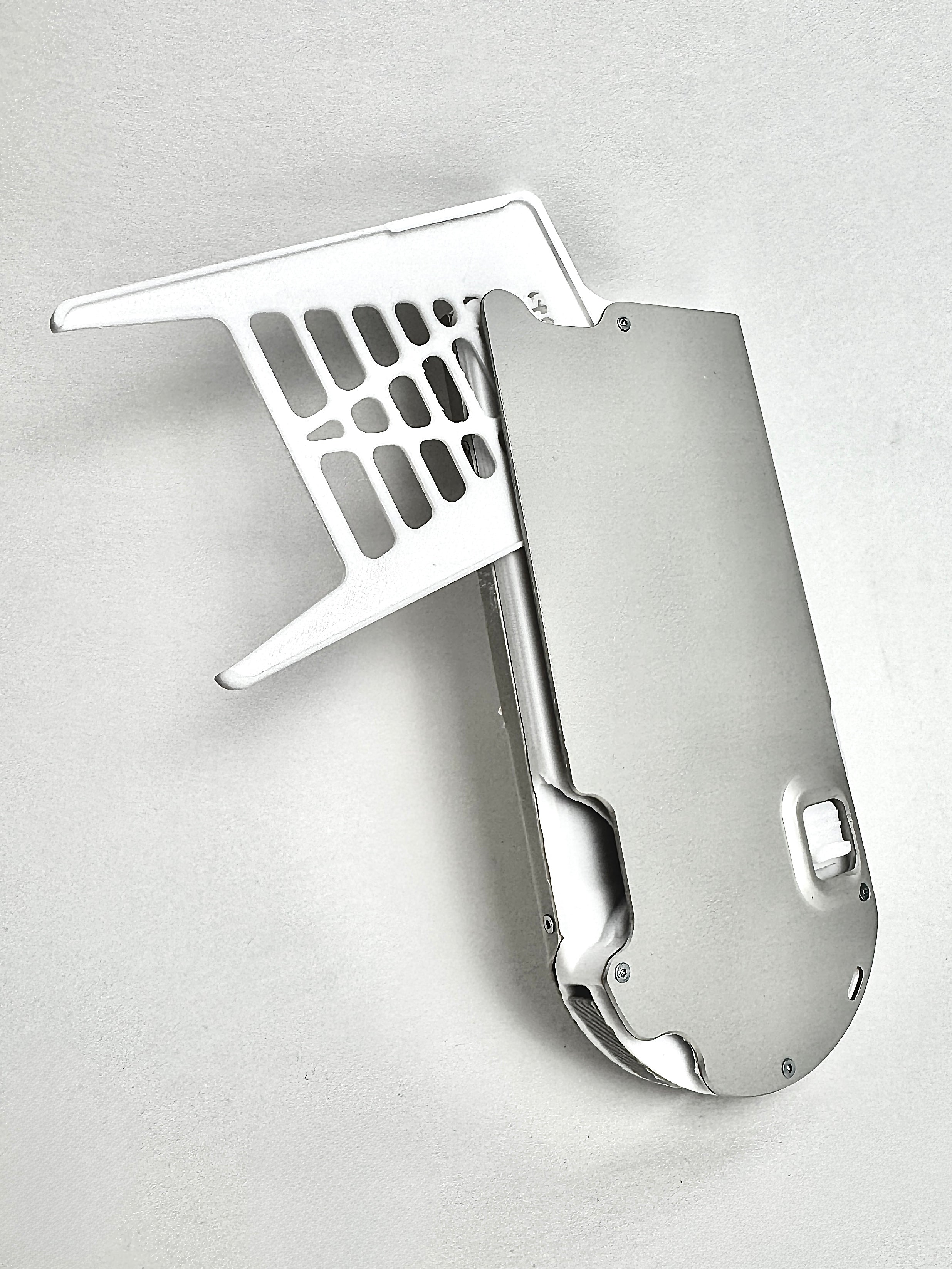 Pivot Wallet - Raw Aluminum Silver