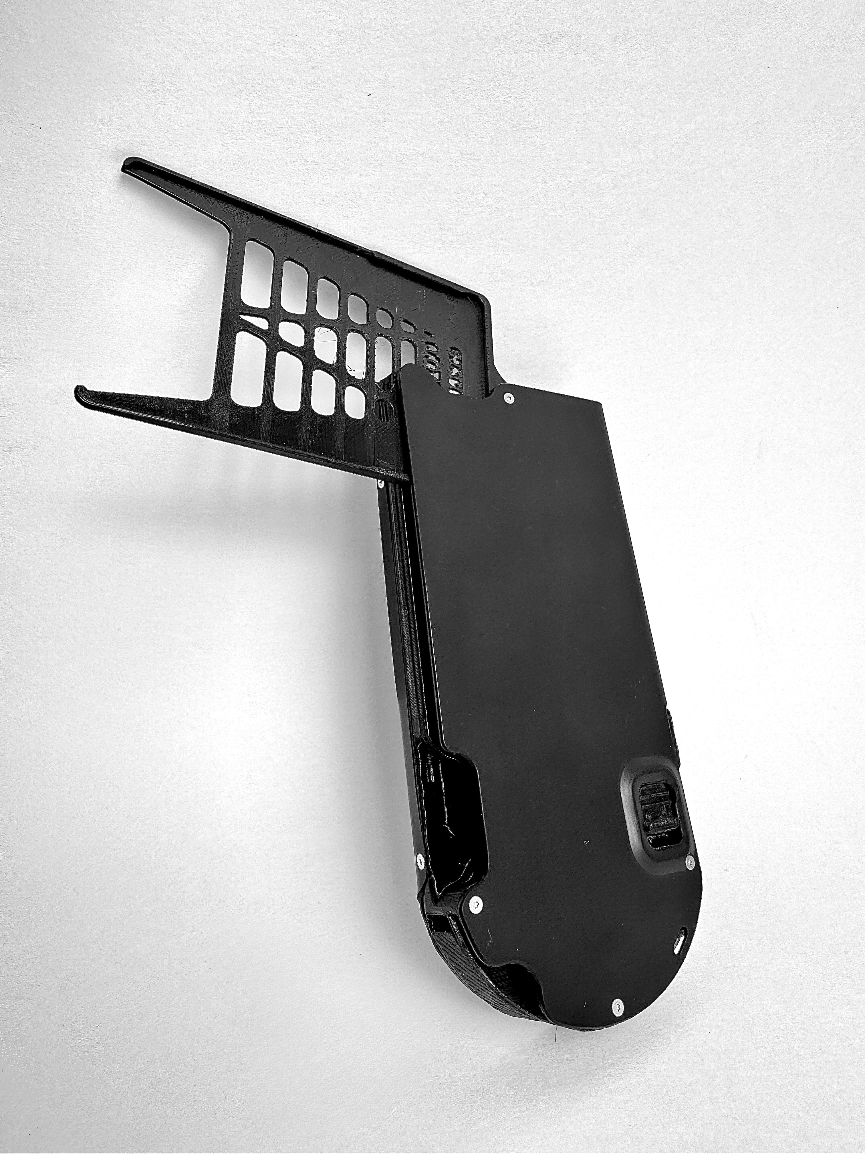 Pivot Wallet - Stealth Black